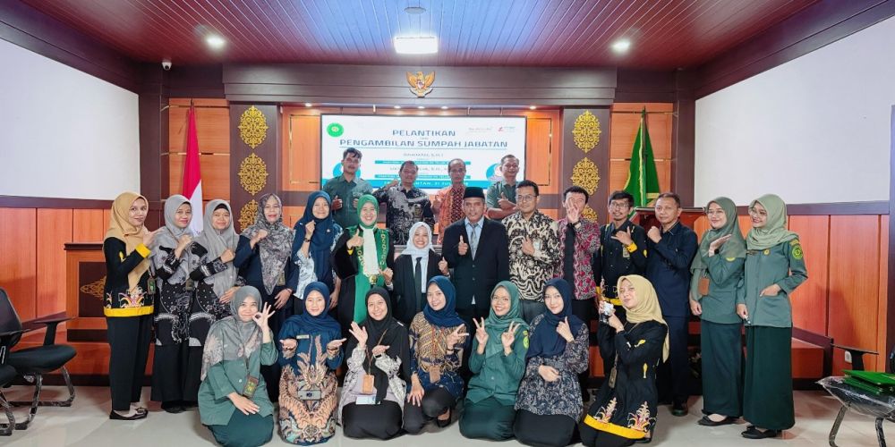 Pelantikan dan Pengambilan Sumpah Jabatan Panmud Gugatan dan Permohonan PA Teluk Kuantan