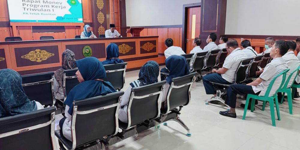 Rapat Monev Program Kerja Triwulan I Tahun 2025
